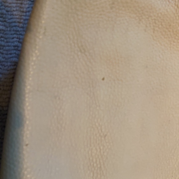 PRADA beige leather tote with crossbod and handles - Picture 6 of 8